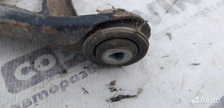 Рычаг передний правый Renault Symbol