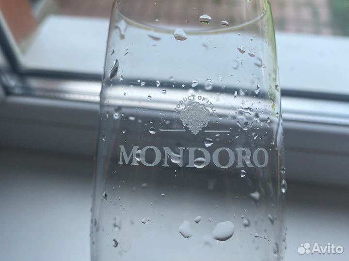 Бокалы для шампанского