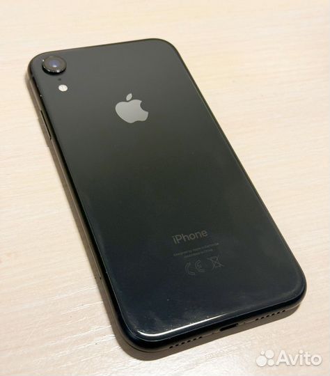 iPhone Xr, 64 ГБ