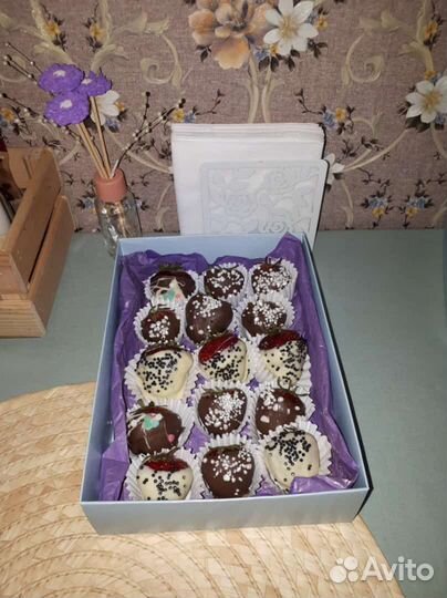 Клубника в шоколаде, шоколадное сердце