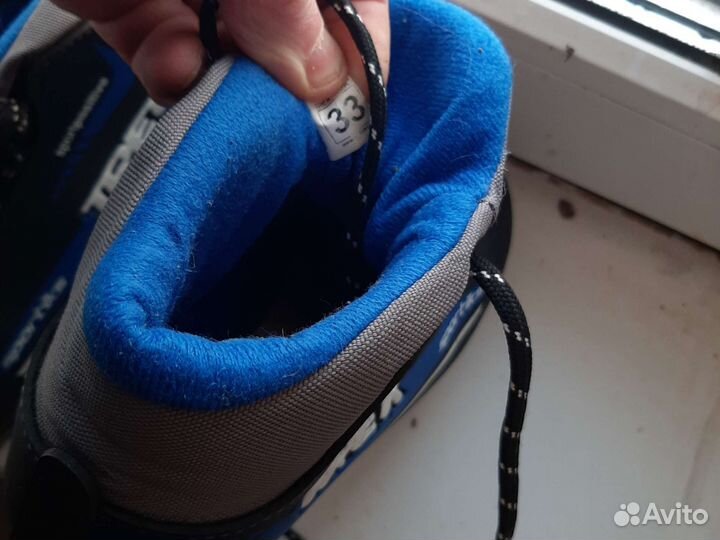 Лыжные ботинки