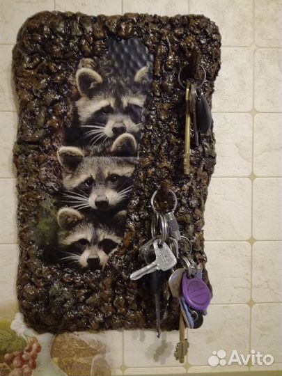 Ключница настенная