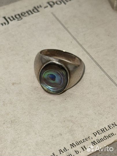 Винтажное серебряное кольцо перламутр Европа