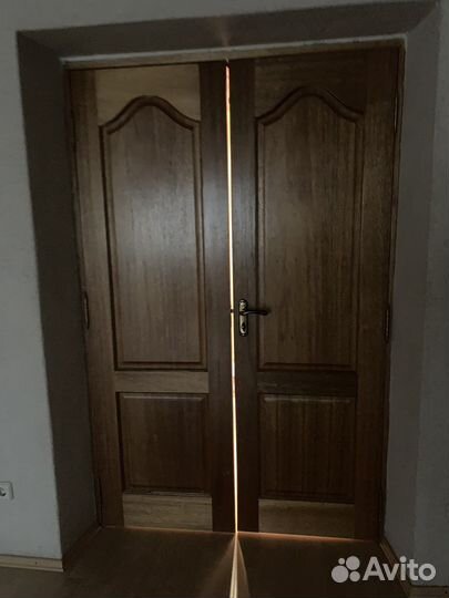 Межкомнатные двери бу деревянные