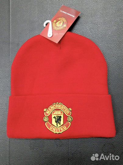 Мужские шапки Manchester United