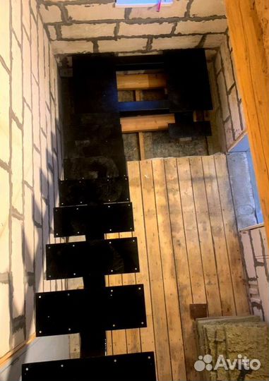 Лестница винтовая в дом