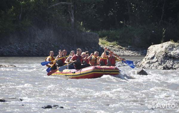 Активный отдых. Рафтинг по реке Белой в Адыгее
