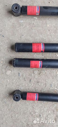 Стойки амортизатора
