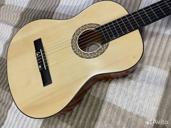 Классическая гитара