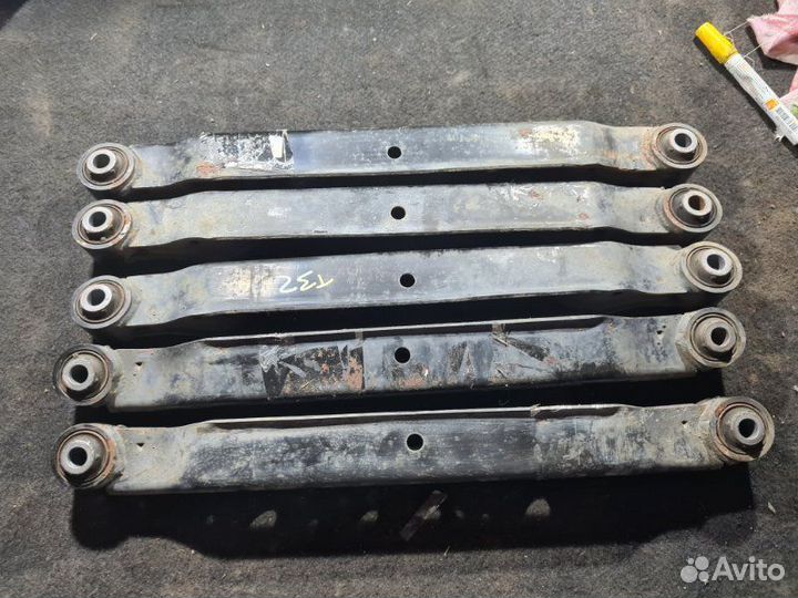 Рычаг поперечный задний Nissan X-Trail T32 2016