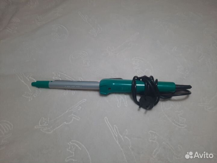 Плойка для завивки волос