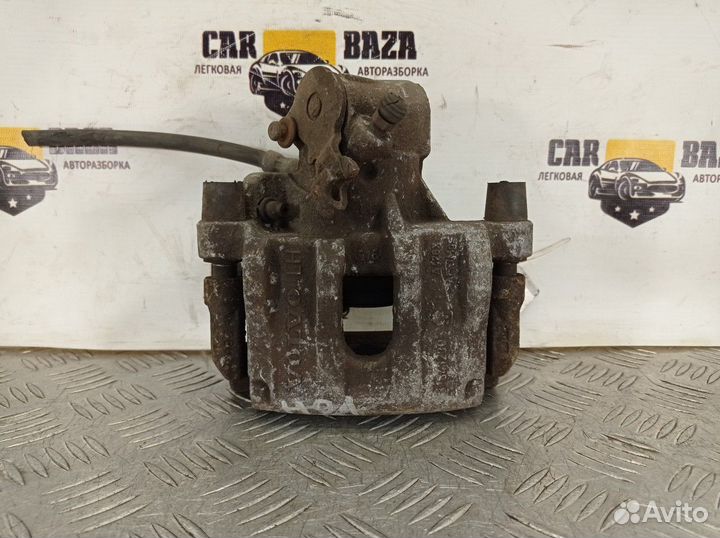 Суппорт задний левый L Volvo C30