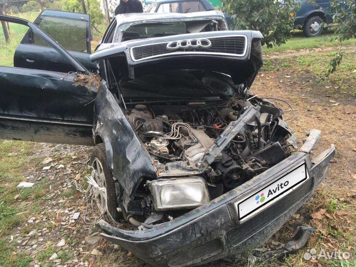 Audi 80 2.3 МТ, 1992, битый, 240 000 км