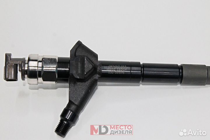 Топливная форсунка Denso 16600-EB30