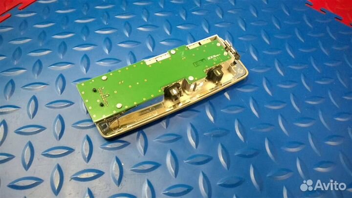 Плафон салонный задний правый BMW X3 F25