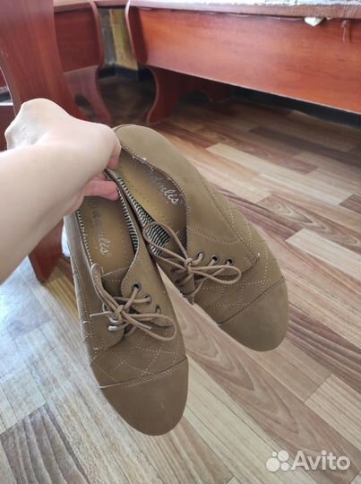 Летняя женская обувь 39