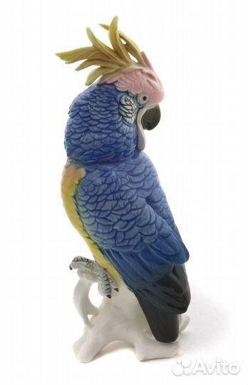 Фарфоровая фигура 