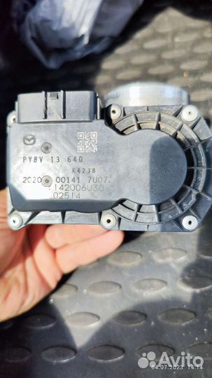 Дроссельная заслонка Mazda CX 9 PY8V13640
