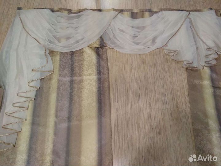 Комплект штор в гостинную