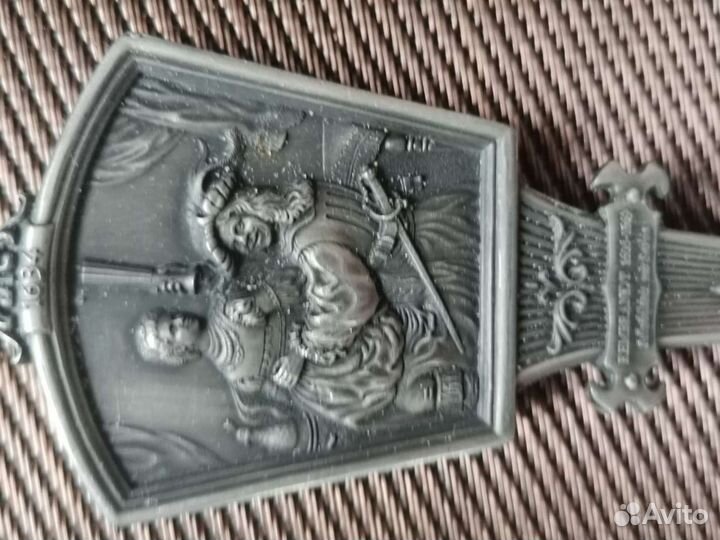 Антикварный набор ложек