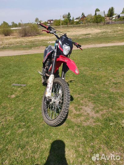 Мотоцикл кроссовый Zuumav FX 250 CR - 250 CB
