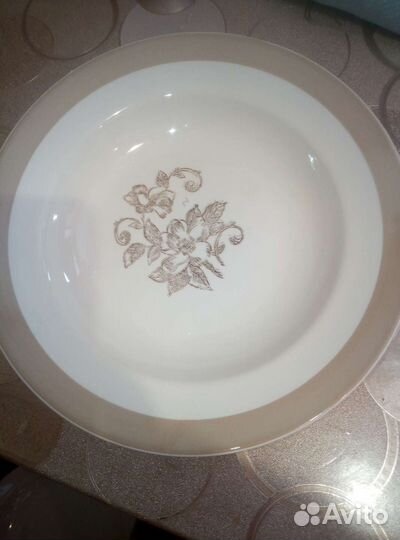 Тарелки б/у