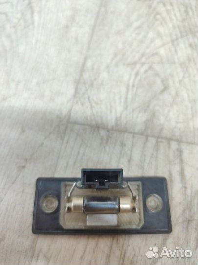 Подсветка номера задняя Volkswagen Tiguan 2.0 2010