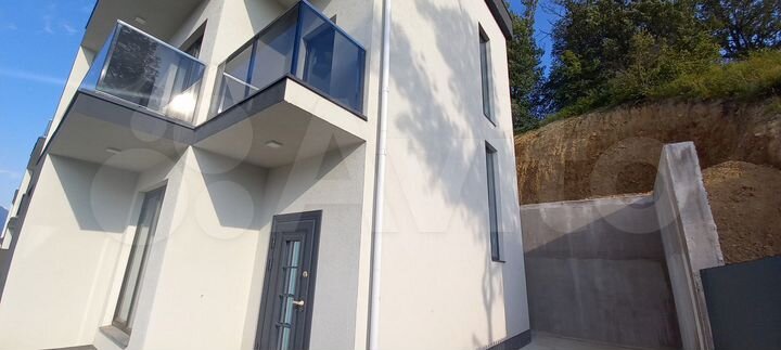 Коттедж 190 м² на участке 5 сот.