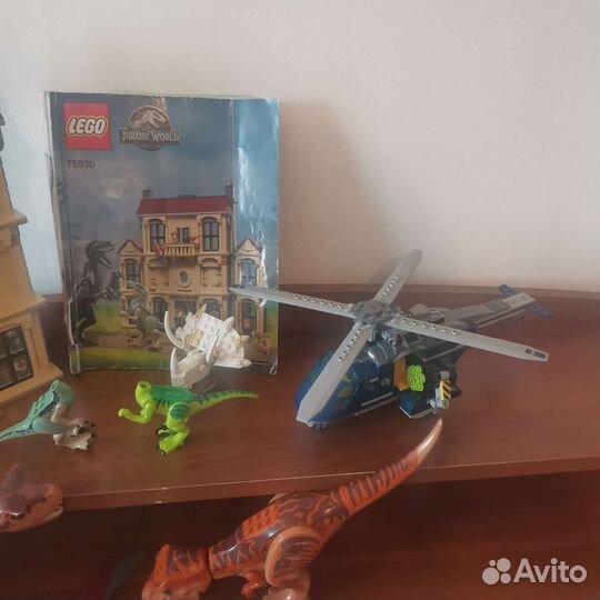 Lego Мир Юрского периода