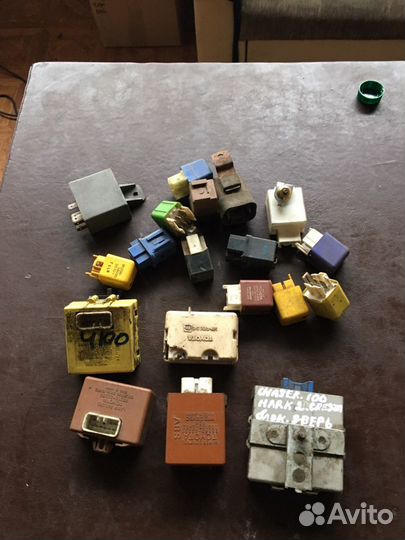 Блок Управление двери Toyota chaser GX100