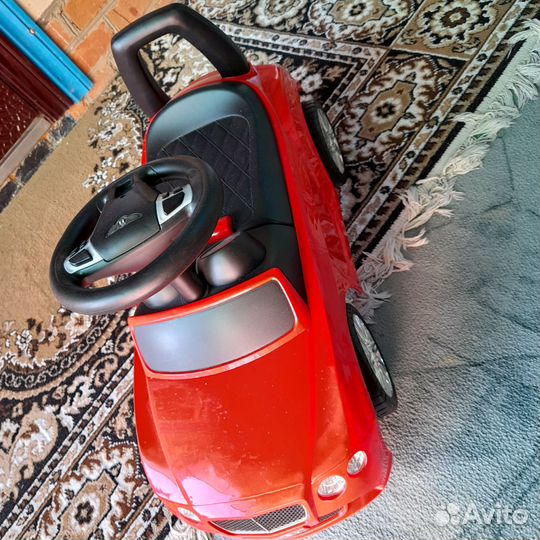 Детская машинка каталка