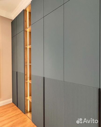 Шкаф распашной с фрезерованными фасадами