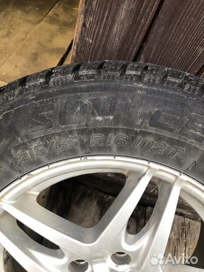 Amberstone 101 215/65 R16