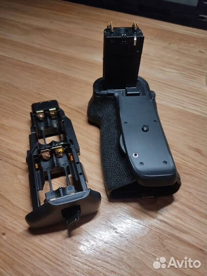 Батарейный блок Battery Grip для Canon EOS 60D