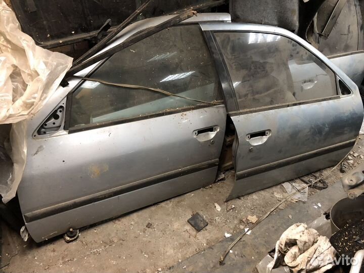 Двери nissan primera p10