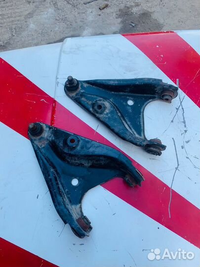 Рычаги передние рено сандеро 1