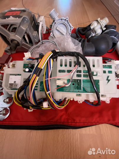 Запчасти к стиральной машине “Ariston”, “Indezit”