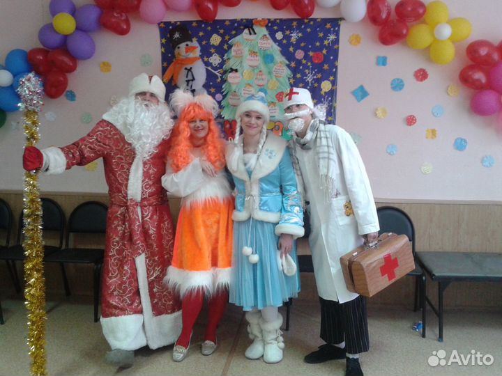Прокат Новогодних взрослых костюмов