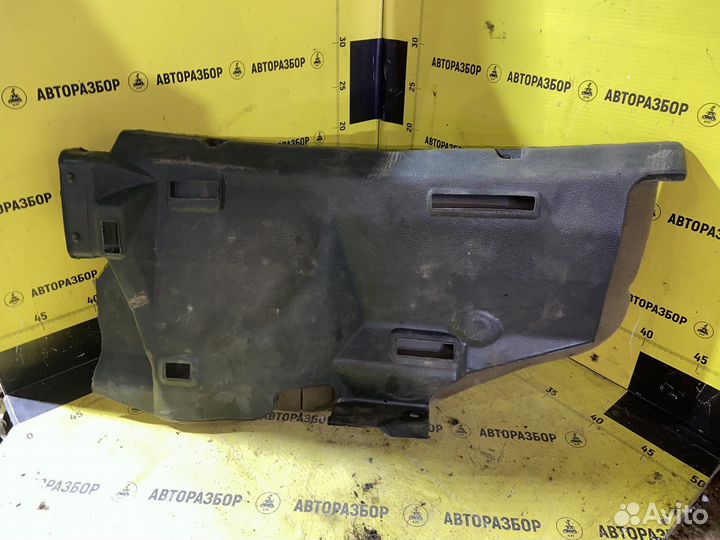 Воздуховод салона левый Mitsubishi galant 7