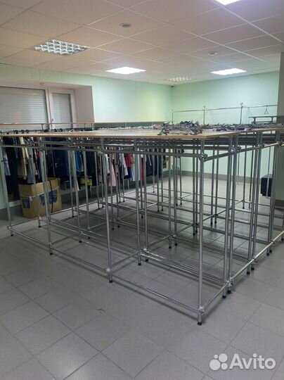 Торговое оборудование для одежды