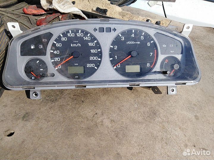 Панель приборов Нисан Примера П11 2.0 МКПП