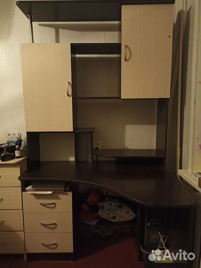 Компьютерный стол 