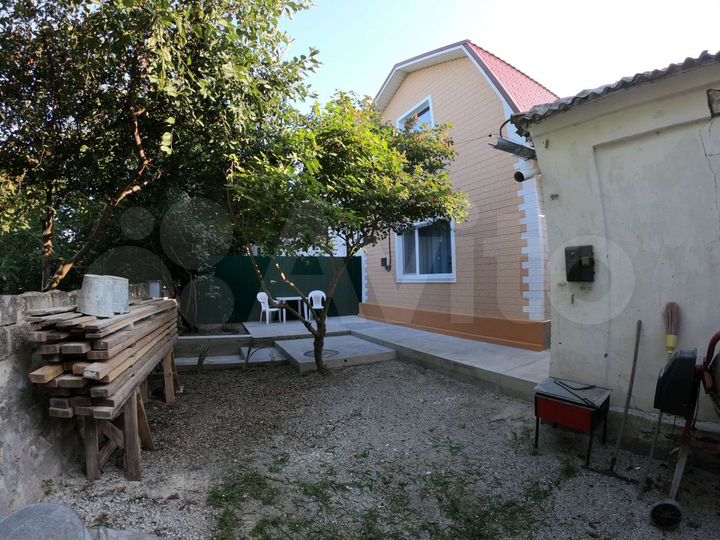 Дом 102 м² на участке 10 сот.