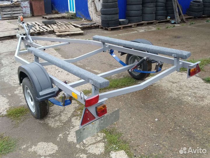 Лодочный прицеп бу до 5 м от пфс
