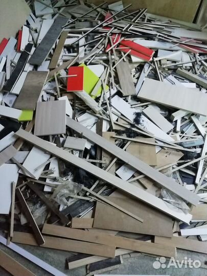 Отдам дрова бесплатно -остатки лдсп