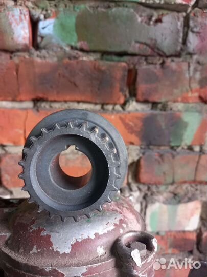 Шестерня коленвпла