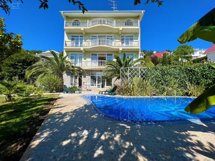 Дом 510 м² на участке 11 сот.