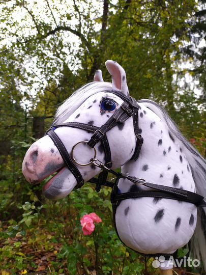 Хоббихорс с набором амуниции, лошадка на палке