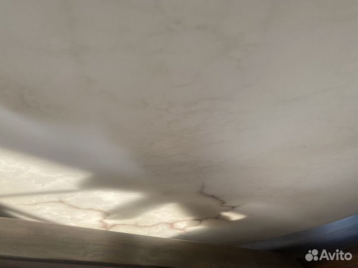 Люстра 70 см в диаметре