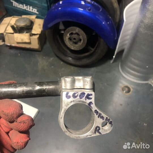 Правый клипон для Suzuki GSX600F Katana